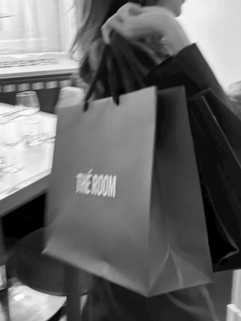 THÉ ROOM Opens in Jeżyce: A New Concept Store in Poznan for Fashion, Art & Lifestyle