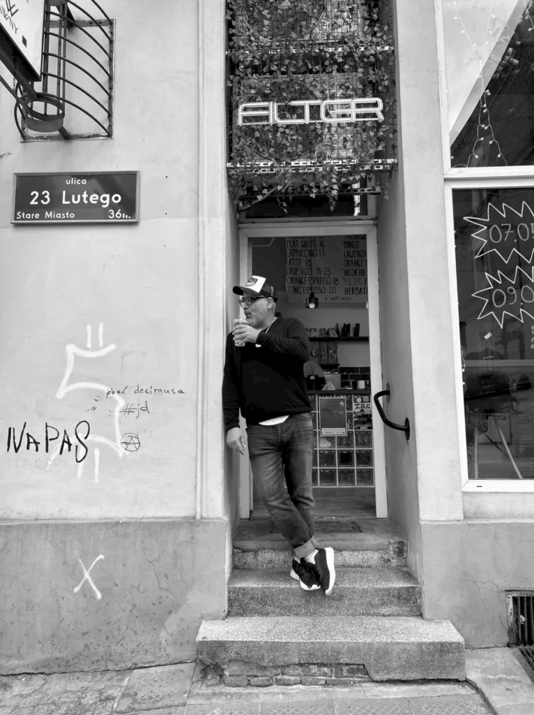 Filter Poznań Review: Matcha, a Vinyl Bar & Underground Music Spot on Zamkowa Street